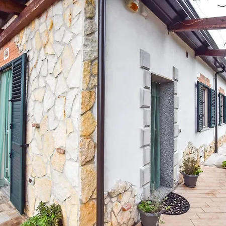 Holiday home Stunning In With Wifi Palmi